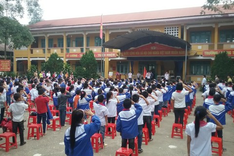 CHÀO CỜ ĐẦU TUẦN